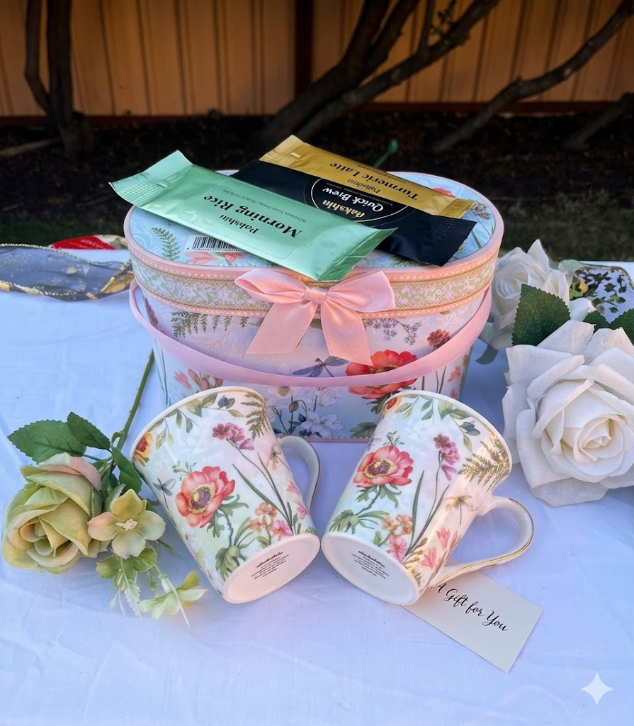 Floral Tea Elegance Gift Set