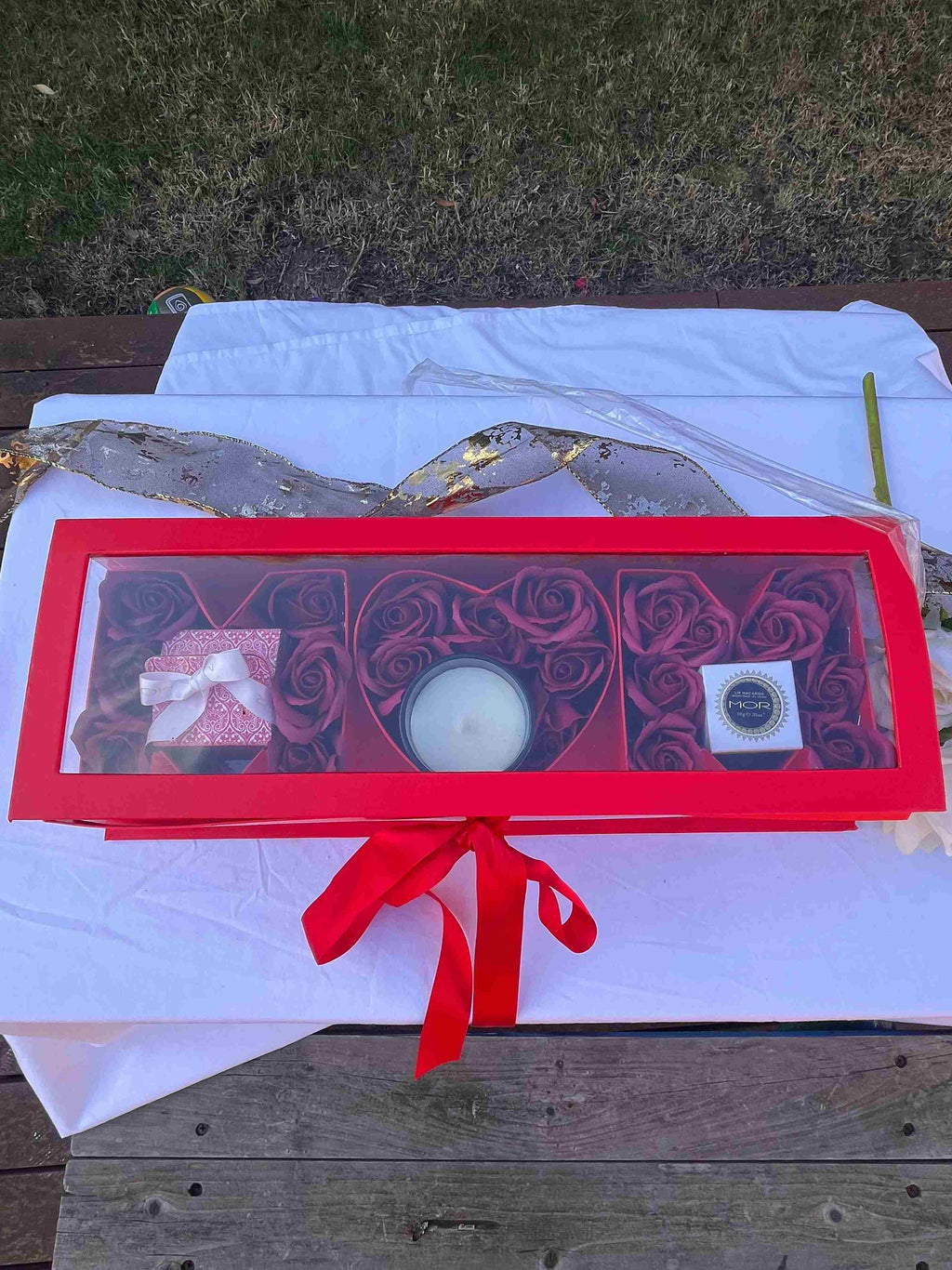 MUM’s Rose Luxe Gift Box