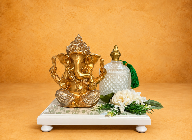 SHUBH GANESHA CHOWKI GIFT SET